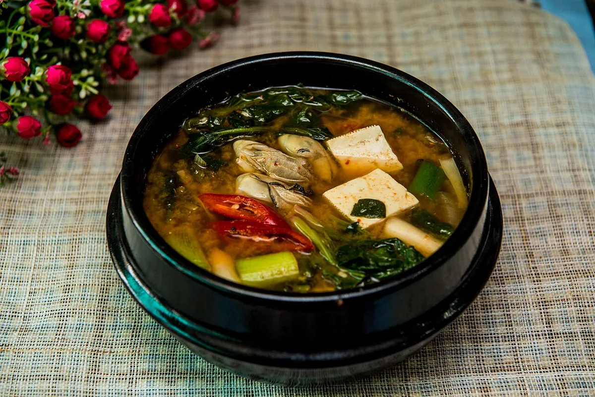 채소 두부 된장찌개